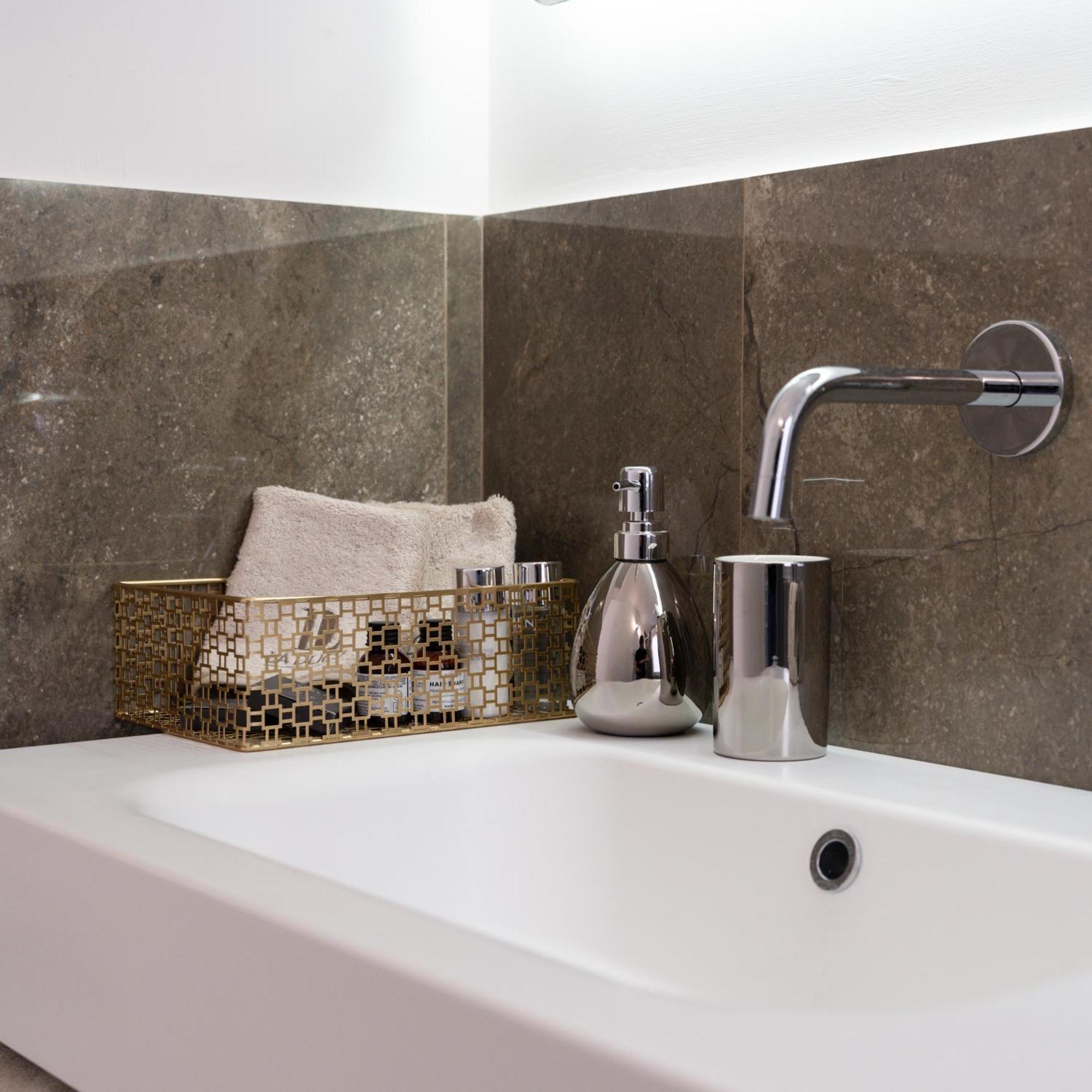 La Duca Suites & Apartments Palermo Exterior photo
